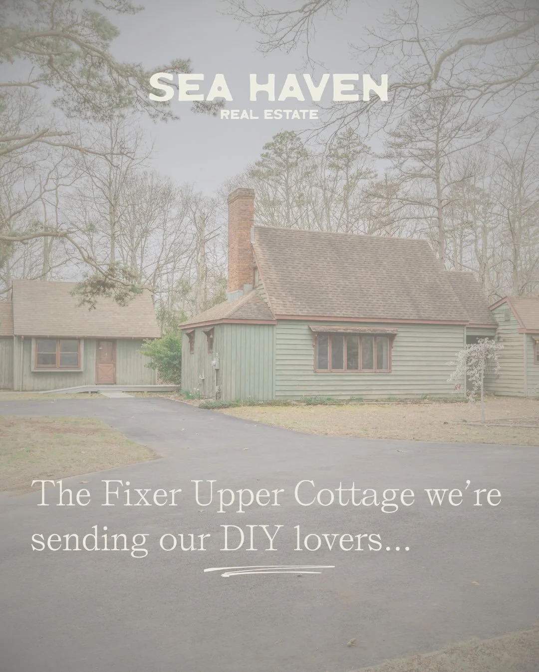 Some homes are polished. Some homes are perfect.
And some&hellip;feel like possibility.

Tucked away on nearly 4 acres in Clermont, 109 Hagen Rd isn&rsquo;t trying to be something it&rsquo;s not. It&rsquo;s quiet, a little hidden, and full of charact