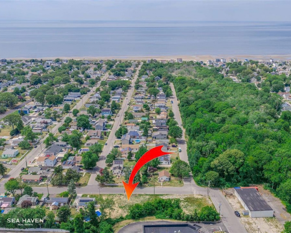 Open lot for sale at 1508 Main St in Villas, NJ