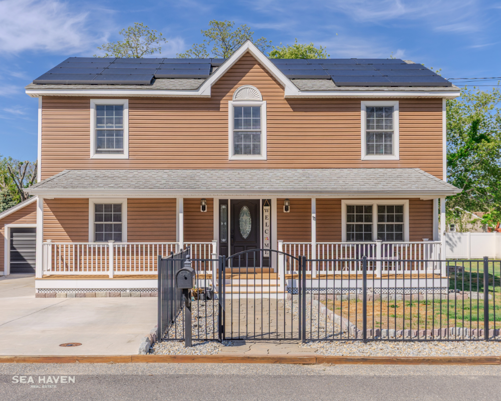 Home for sale at 11 E Wilde Ave in Villas, NJ