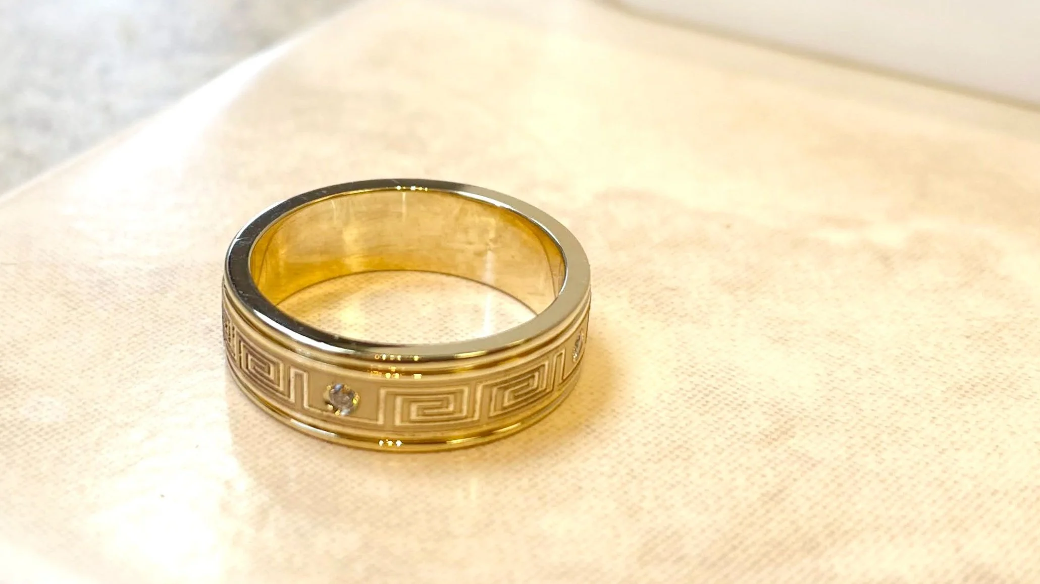 Greek Pattern 4-stone Engraved Men Wedding Band Ring