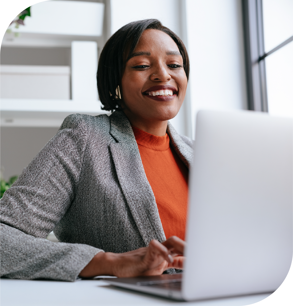 Fundraising for a new Era participant on laptop