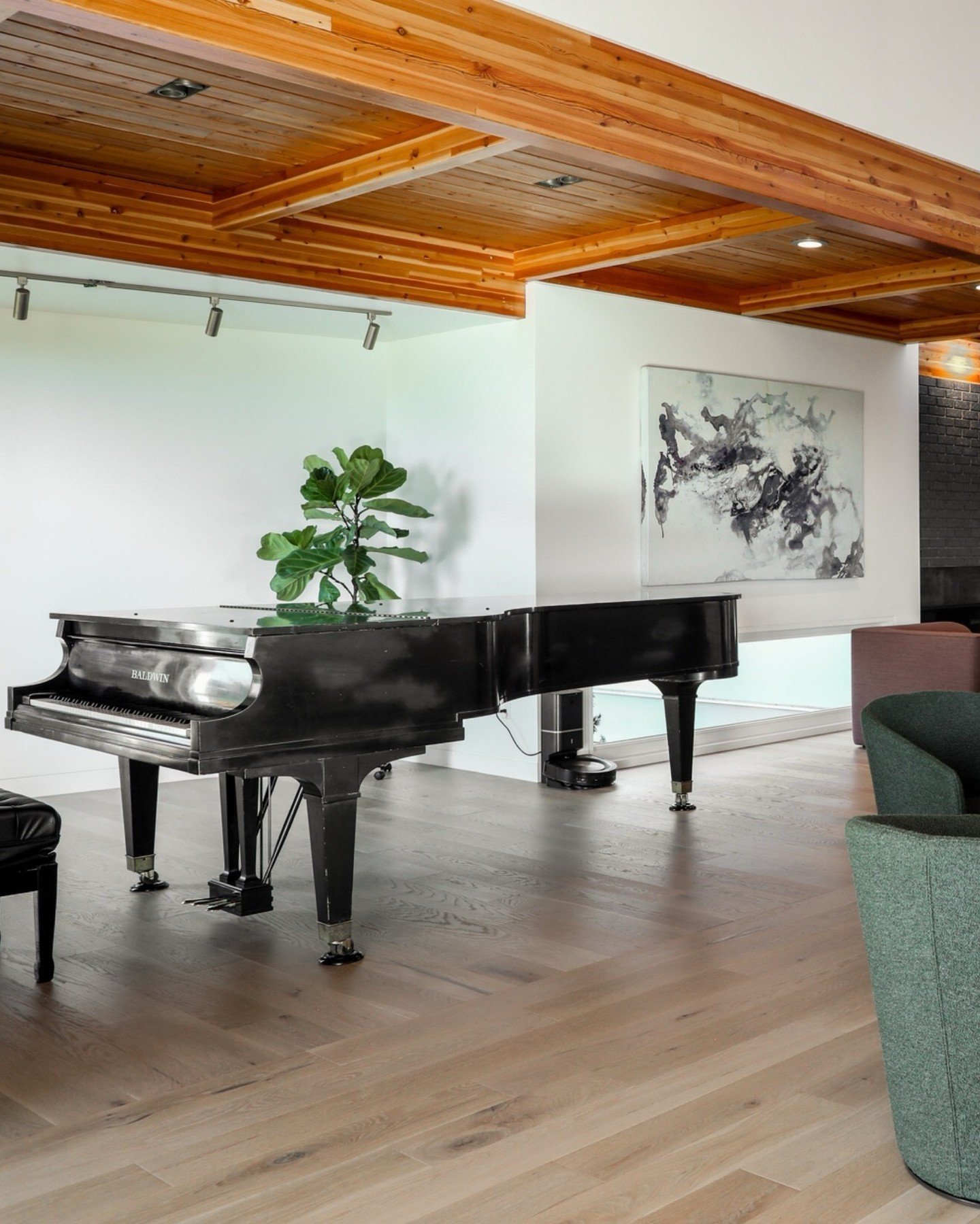 For this architectural Lethbridge residence, we wanted to create individualized gathering zones within the open concept space that range in hierarchy of formality. ⁠
⁠
With the client being very musically passionate, a designated area was designed to