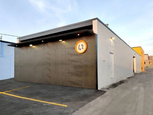 42 Milford avenue, Commercial Property