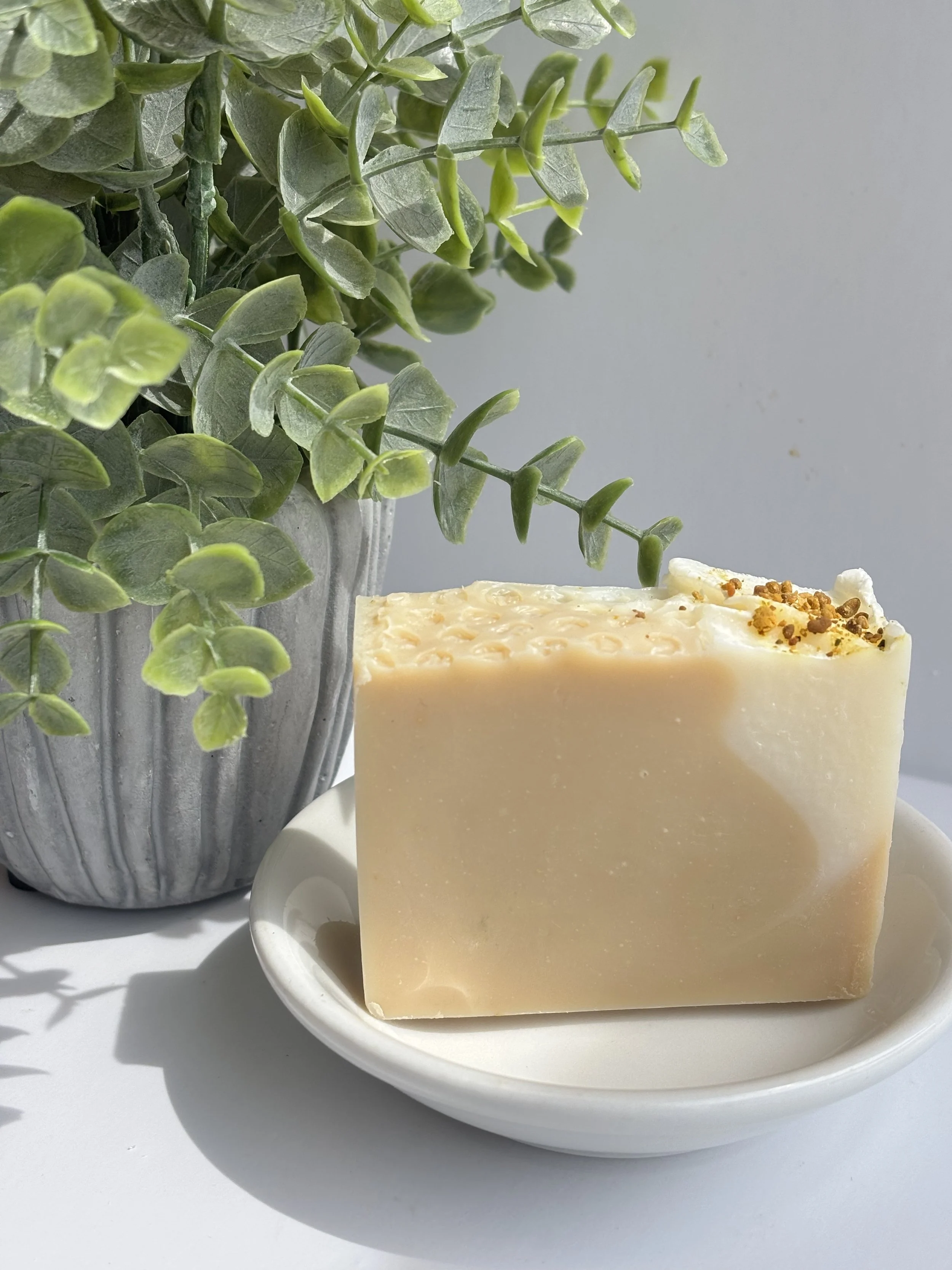 Honeyed Oat  5.5 oz Bar