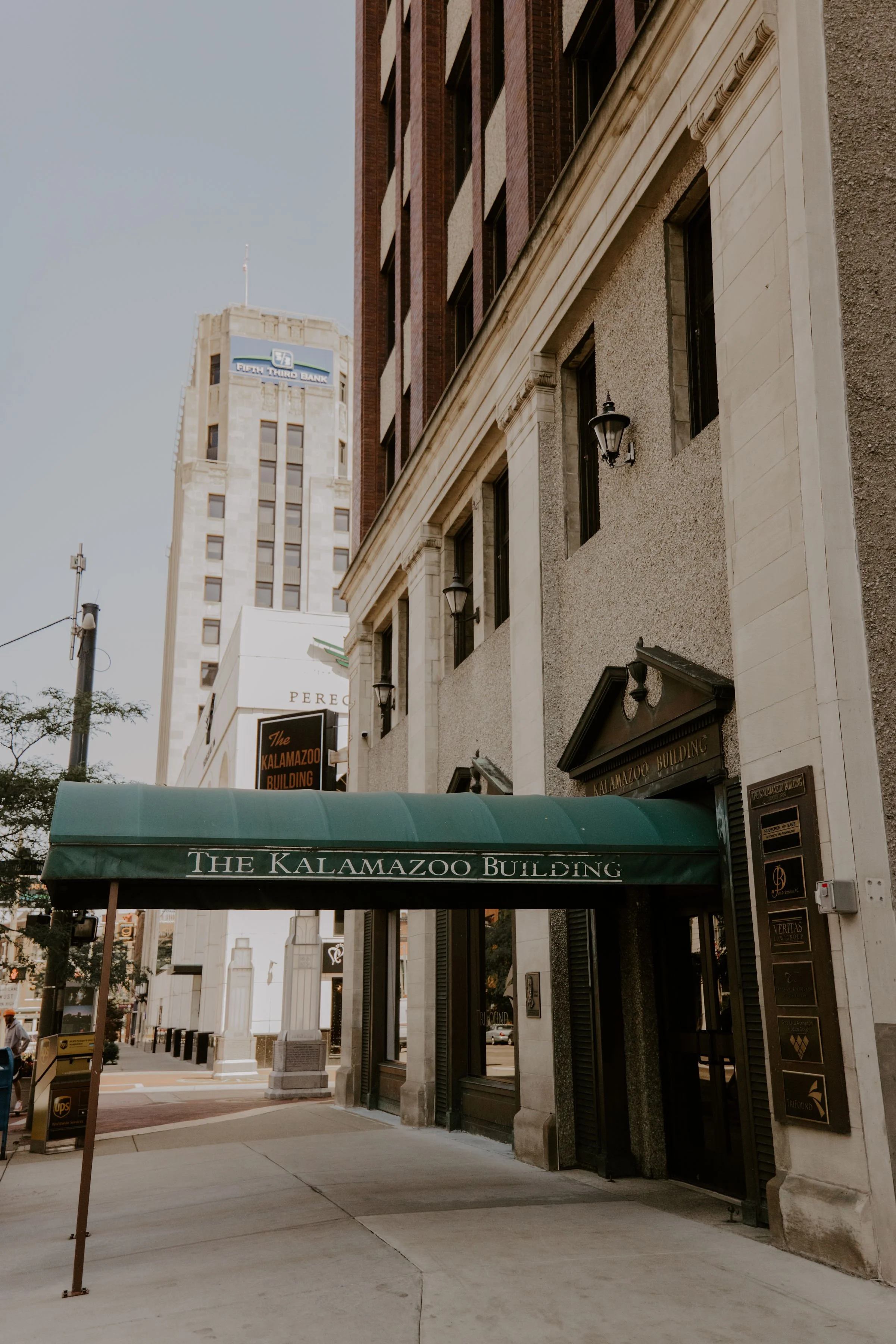 Gallery — The Kalamazoo Loft(01)