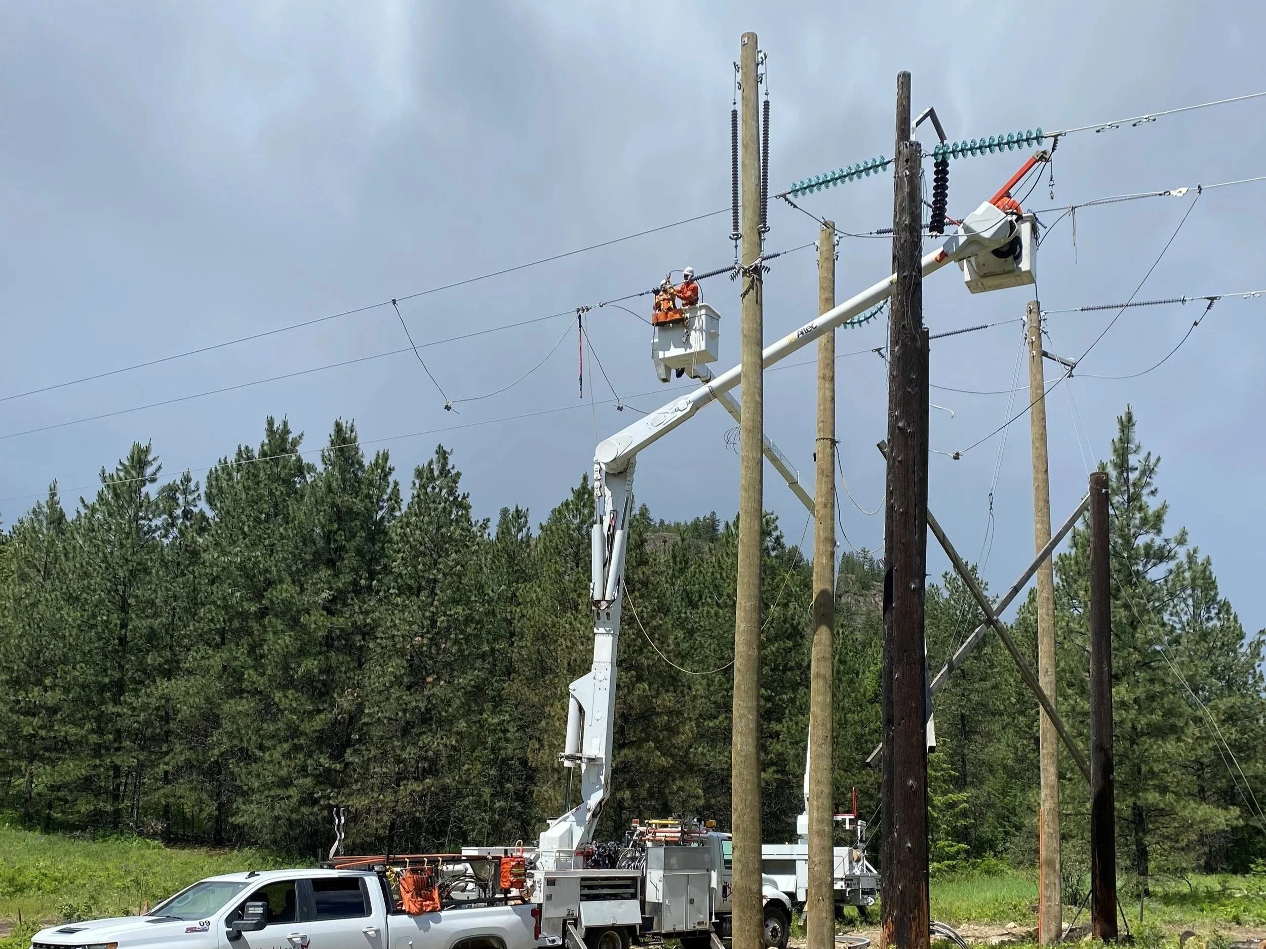 230kV Transmission Rehabilitation — Kootenay Region, BC (2022)