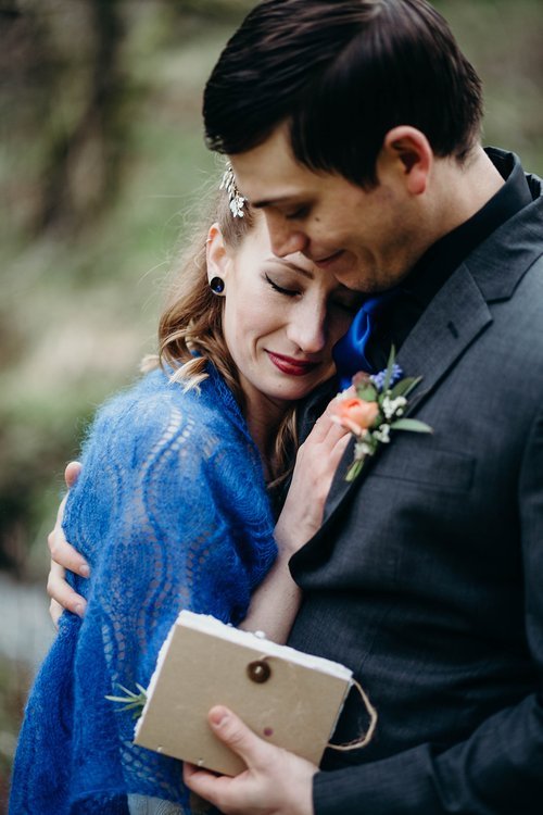  scotland woodland wedding, scottish woodland elopement, edinburgh elopement packages, scotland best elopement photographers, natural light elopement photography scotland, the elopement society, solen collet 