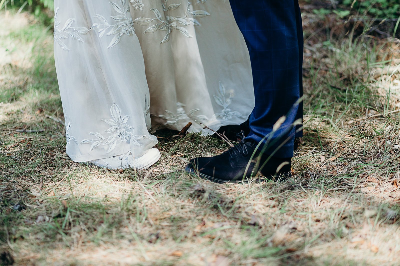  woodland elopement scotland, beach elopement scotland, natural light elopement photography, east lothian elopement packages edinburgh 