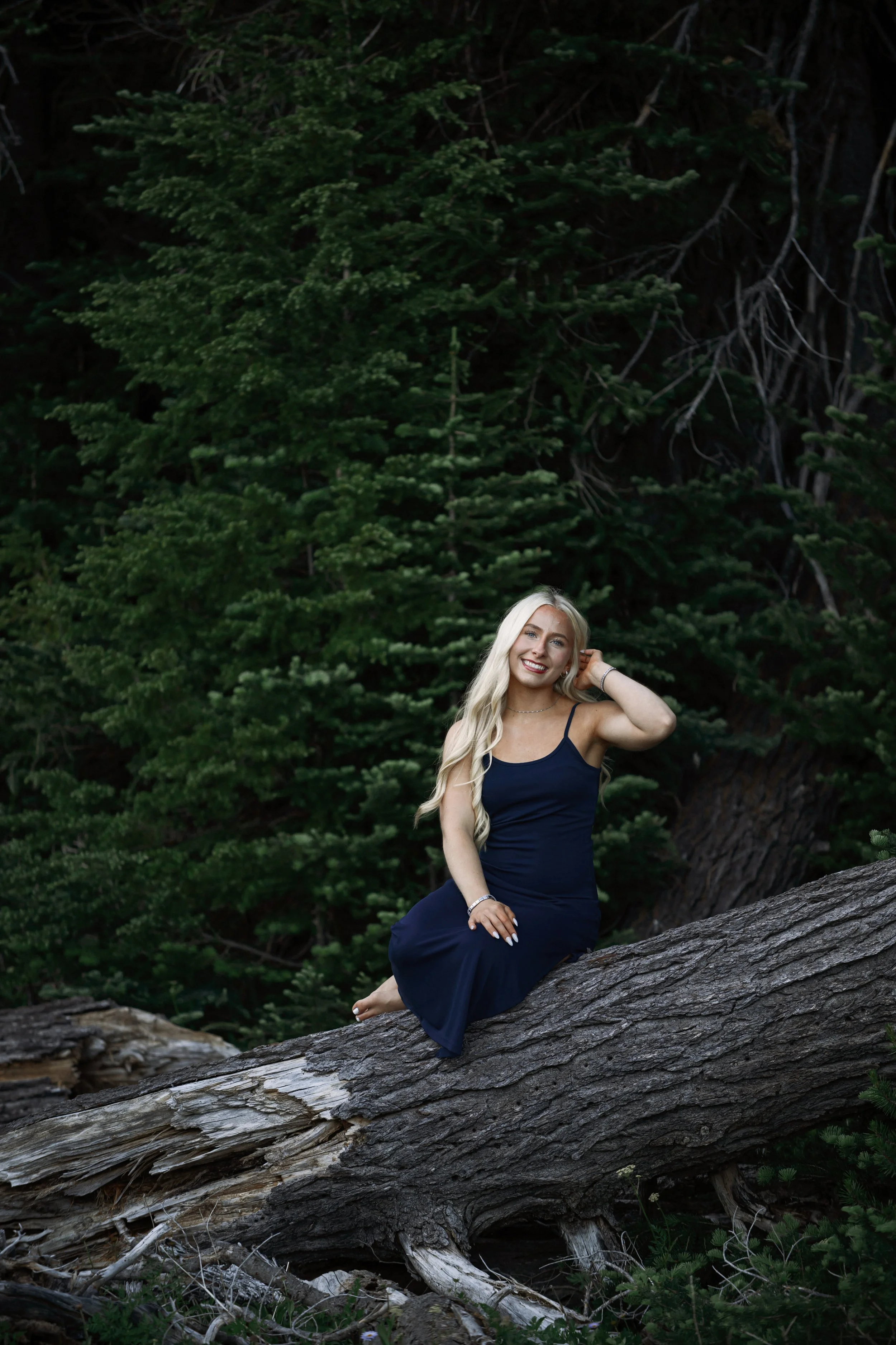 The Best Senior Photo Locations in Central Oregon (2026 Guide)