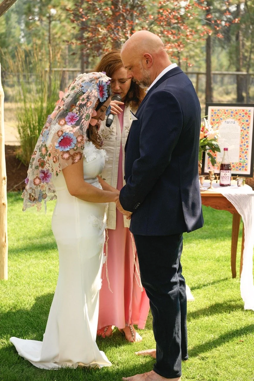 photographers for small weddings in bend oregon