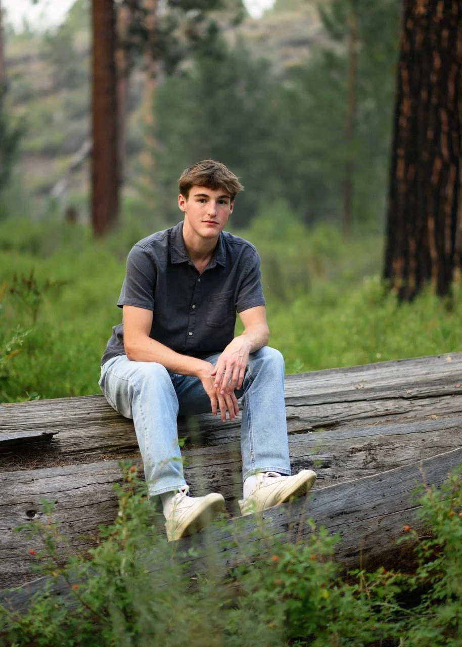 senior pictures photographer in bend oregon