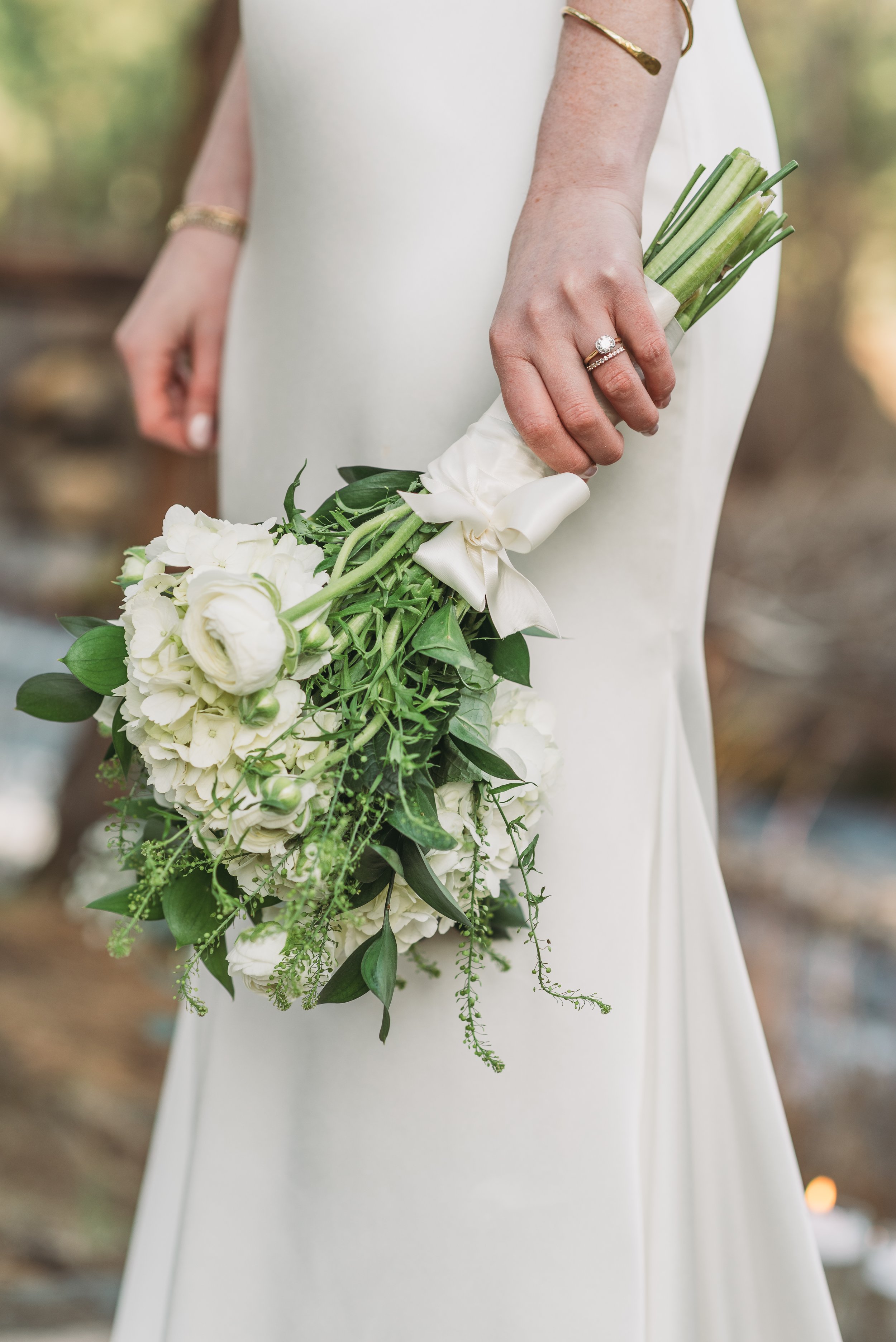 Intimate weddings in Bend Oregon