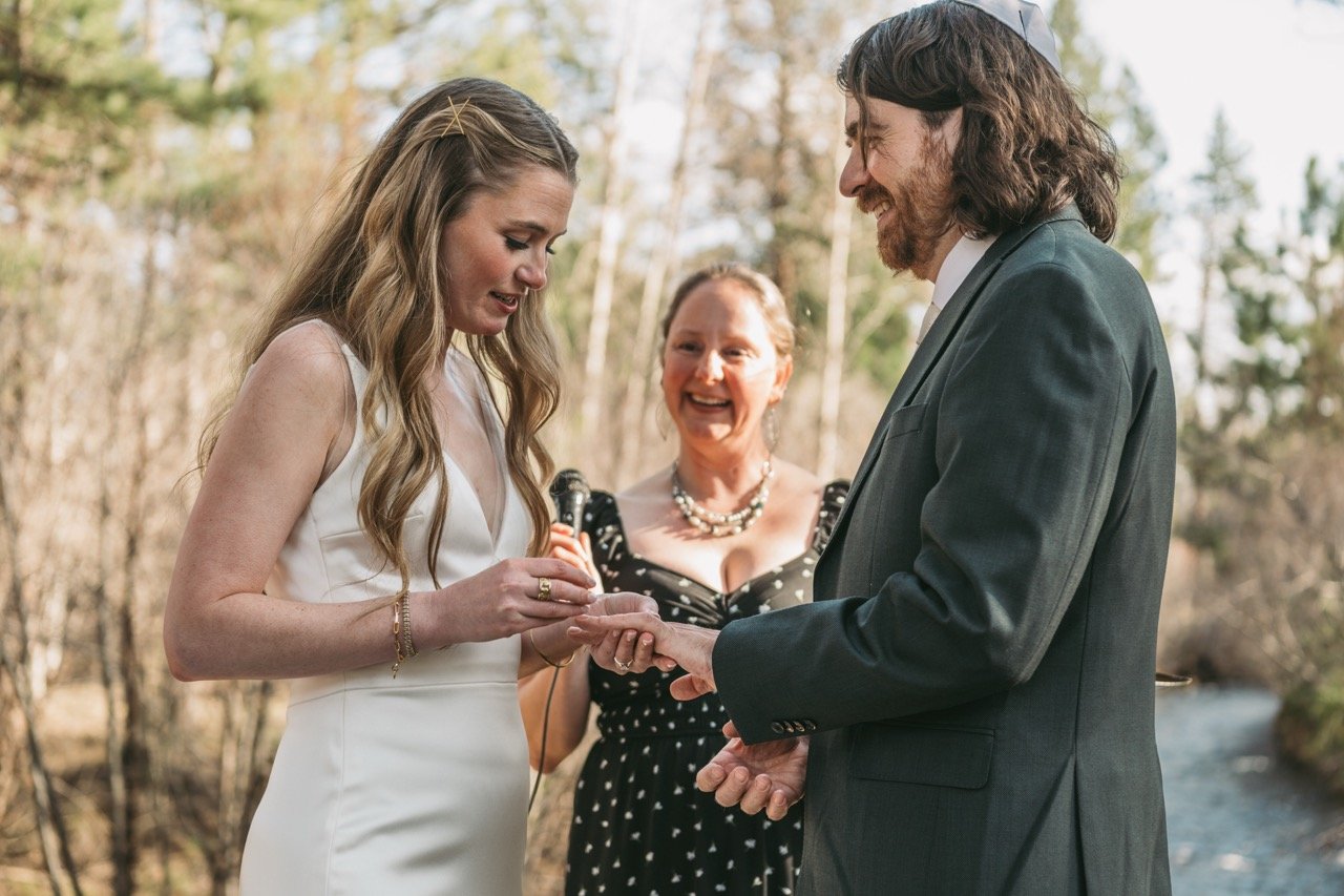 Elopement photographer in Bend, Oregon