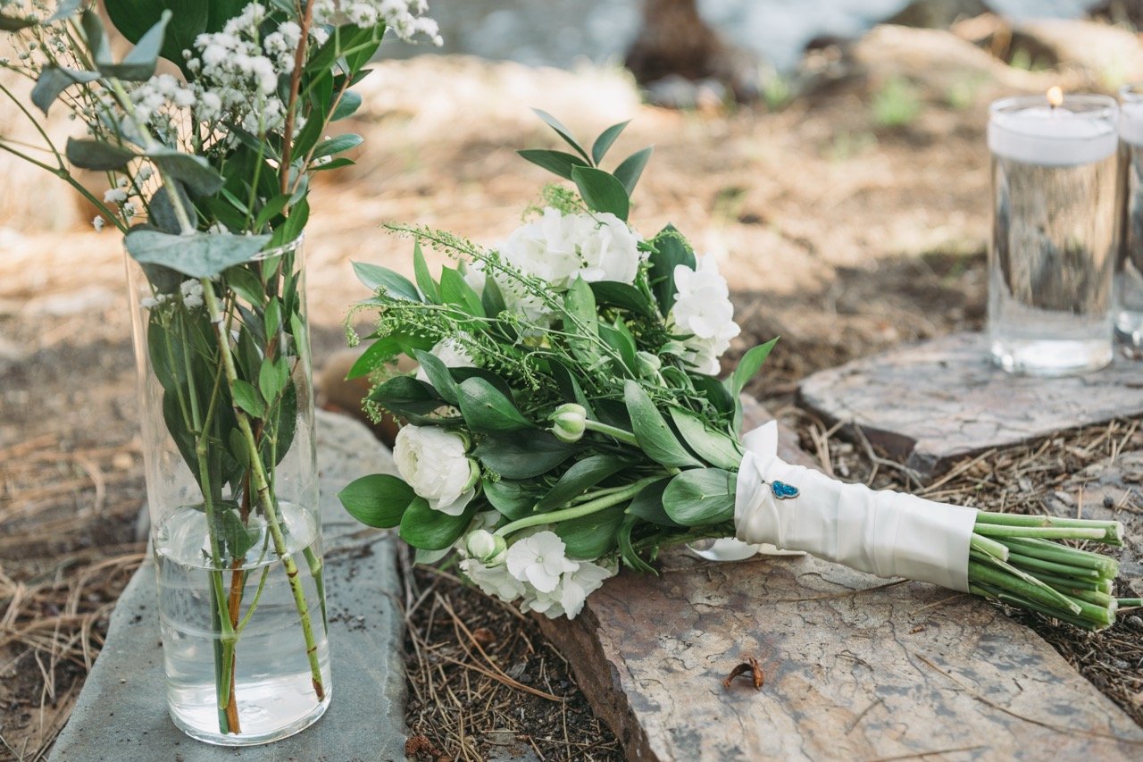 Wedding photographers in Central Oregon