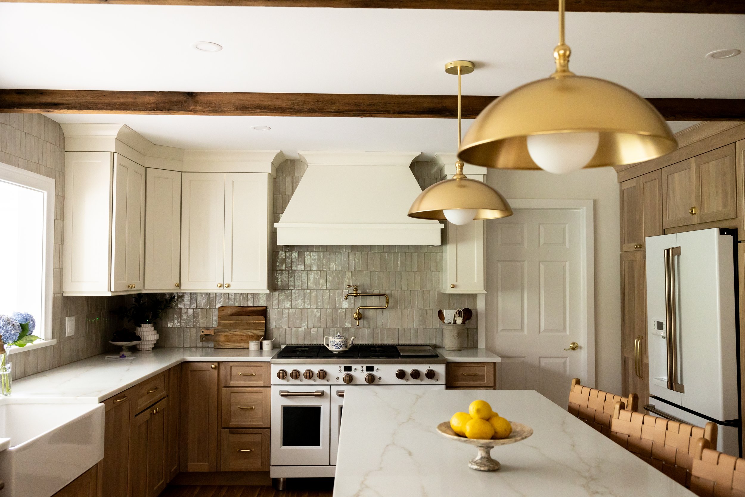A kitchen fully renovated by Apex Home Design. Apex Home design is a New Jersey based remodeling company.