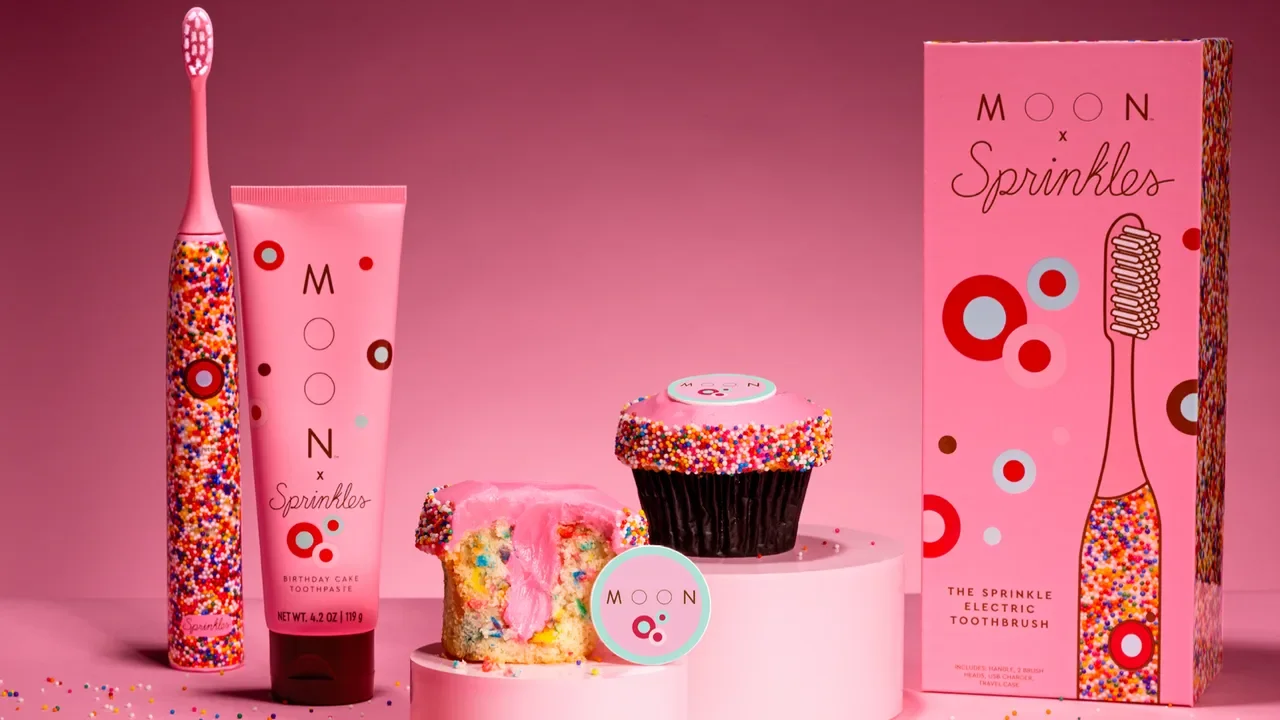 MOON_Sprinkles_Birthday_Bite_Cupcake.webp