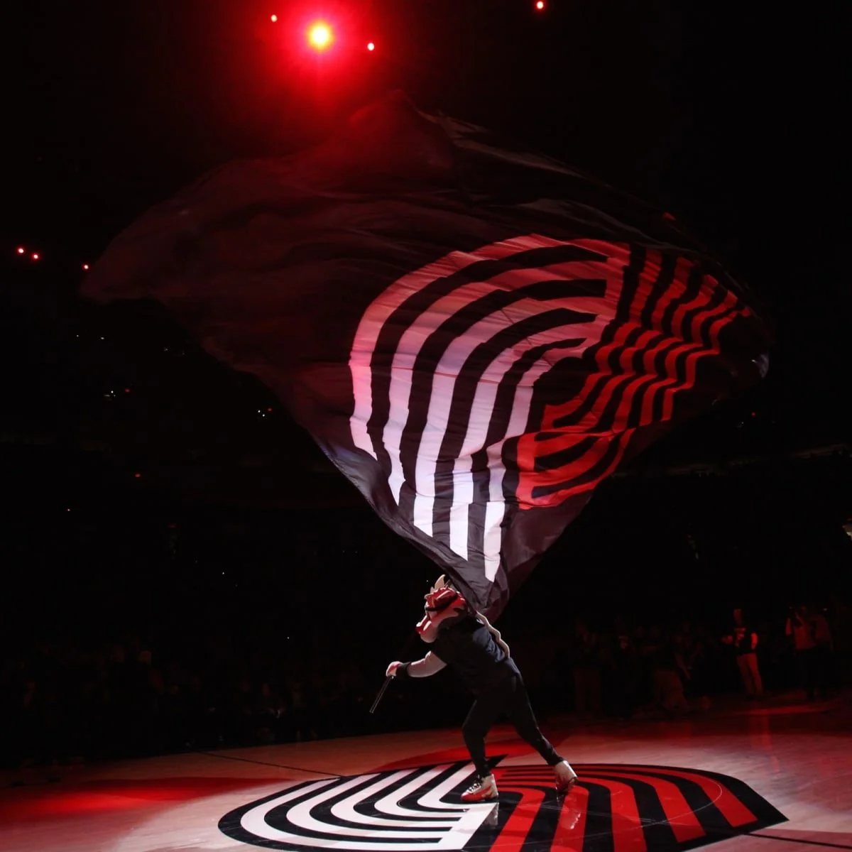 Sports Bar Hood River, OR — Tilly Jane's Sports Bar & Grill