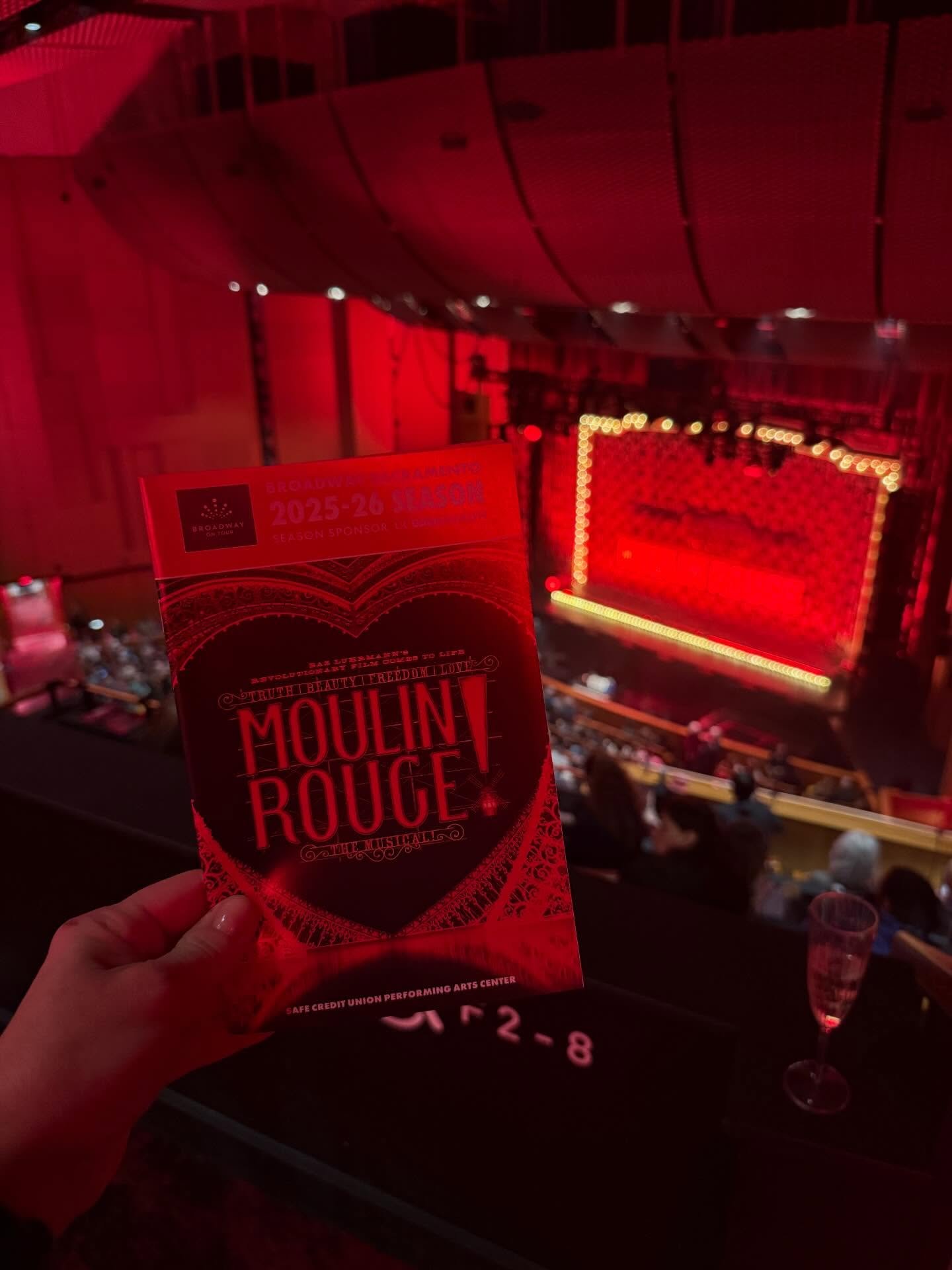 Always a fun date night at @sacmusicals watching @moulinrougebway ❤️✨💎

Such an entertaining adaption of one of my favorite movies turned into a stage production 🎶