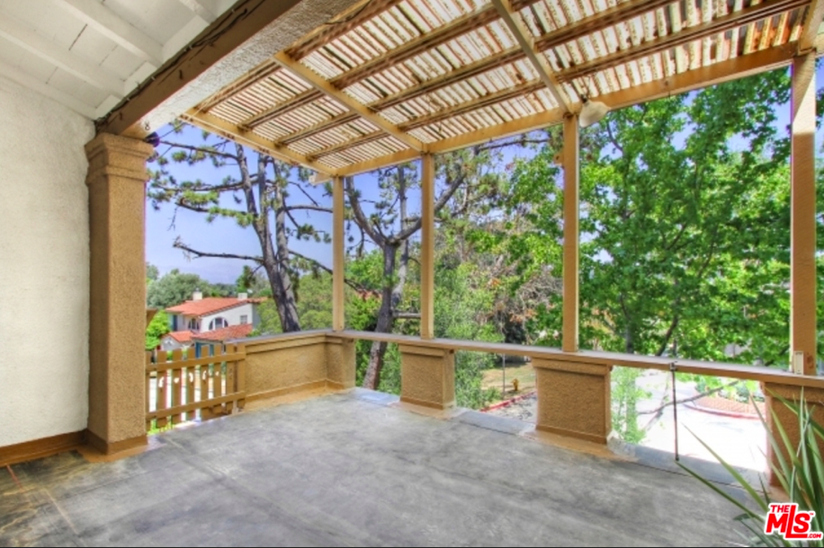 Balmer-Front Porch Before