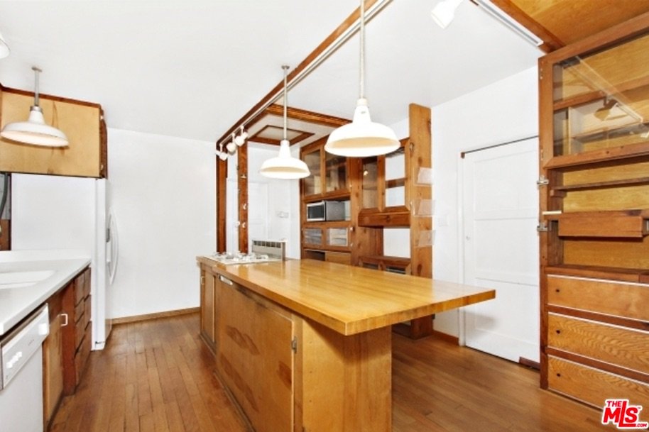 Balmer-Kitchen Before