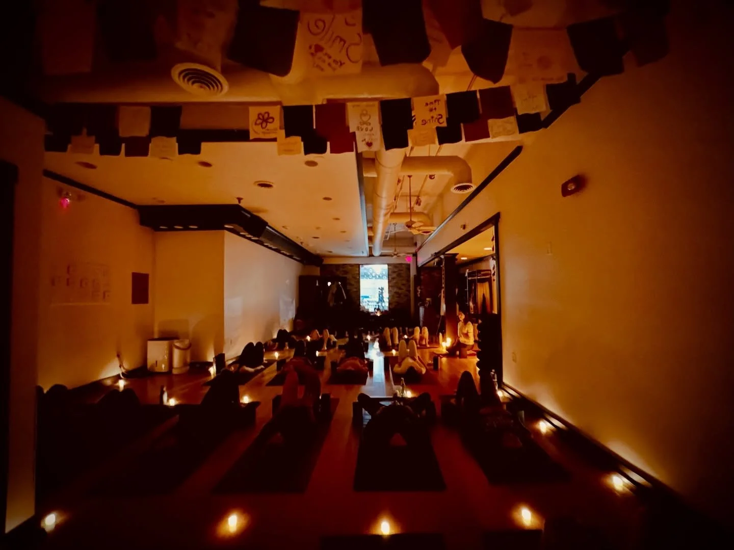 Thanks to everyone who came out for our cozy candlelight flow to celebrate the winter solstice. What a beautiful flow in the warmth of a full community, to welcome the return of sunshine and brighter days, honoring the past, and moving toward the fut