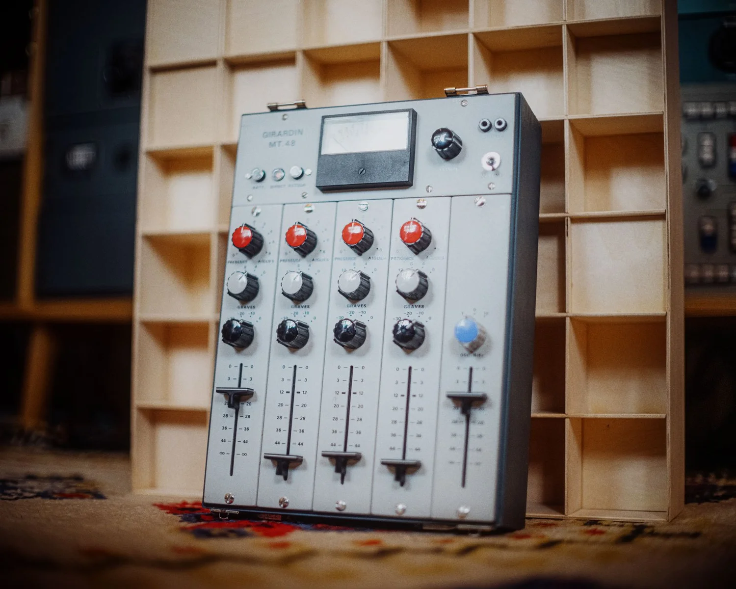 Felt Instruments — Brut