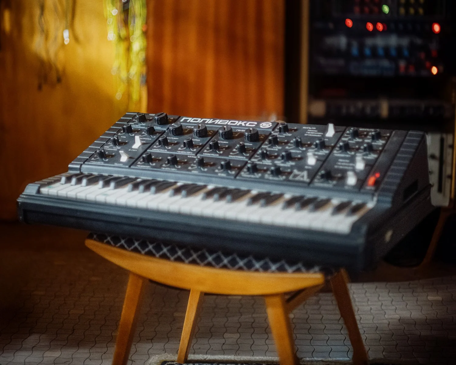 Felt Instruments — Brut