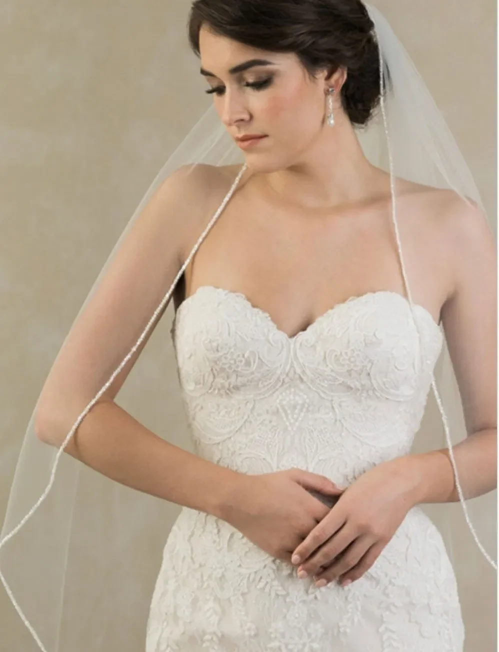 Strapless Lace Wedding Dress with Sweetheart Neckline.webp