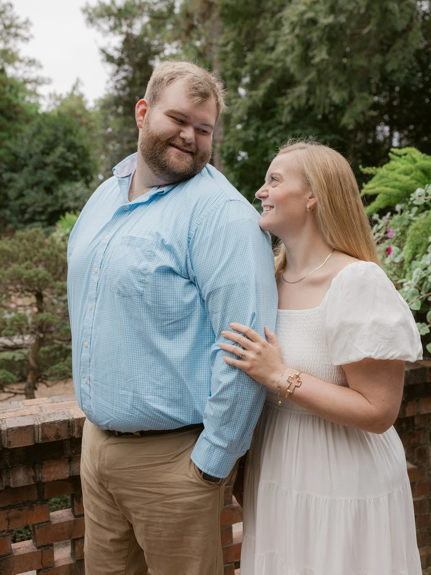 Julianna + Andrew! 
We had the sweetest session last night at the Sir Walter Raleigh Garden in Southern Pines. I&rsquo;ve known Julianna since preschool&hellip;and she was one of the first people who let me take her senior pictures in 2020! It is suc