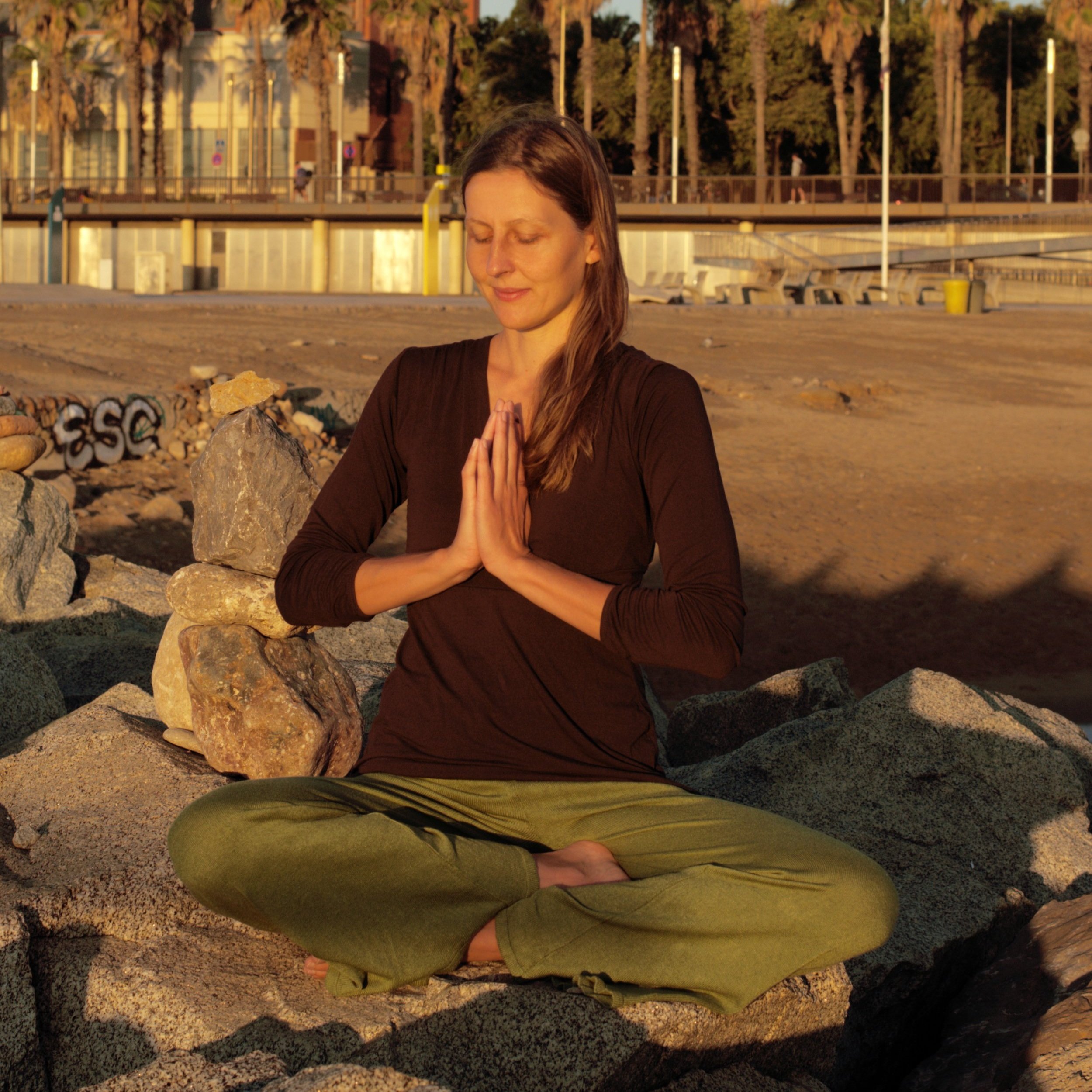 Why do you struggle to sit cross-legged? And does it make you a bad Yogi?