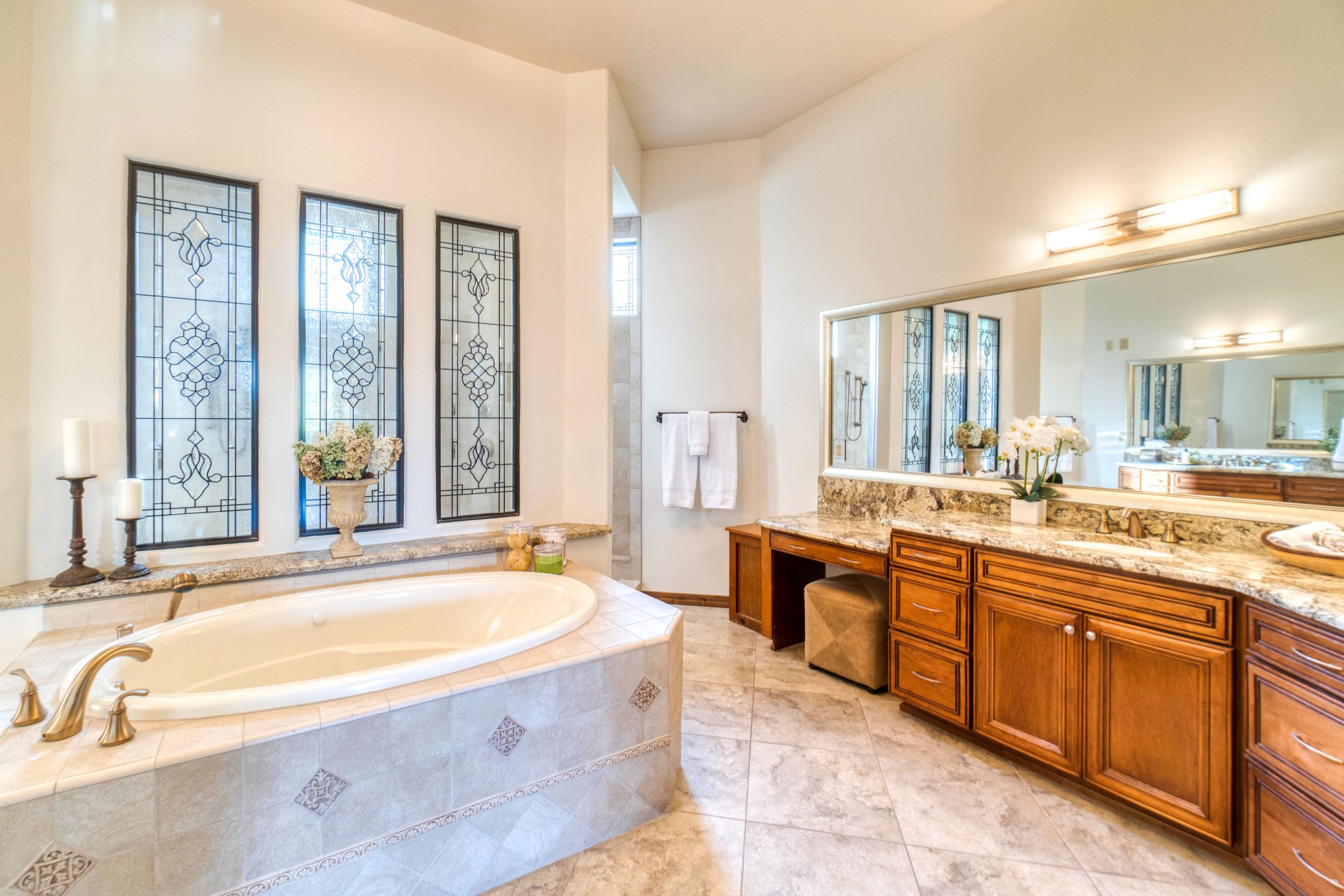 Bathroom 6.jpeg
