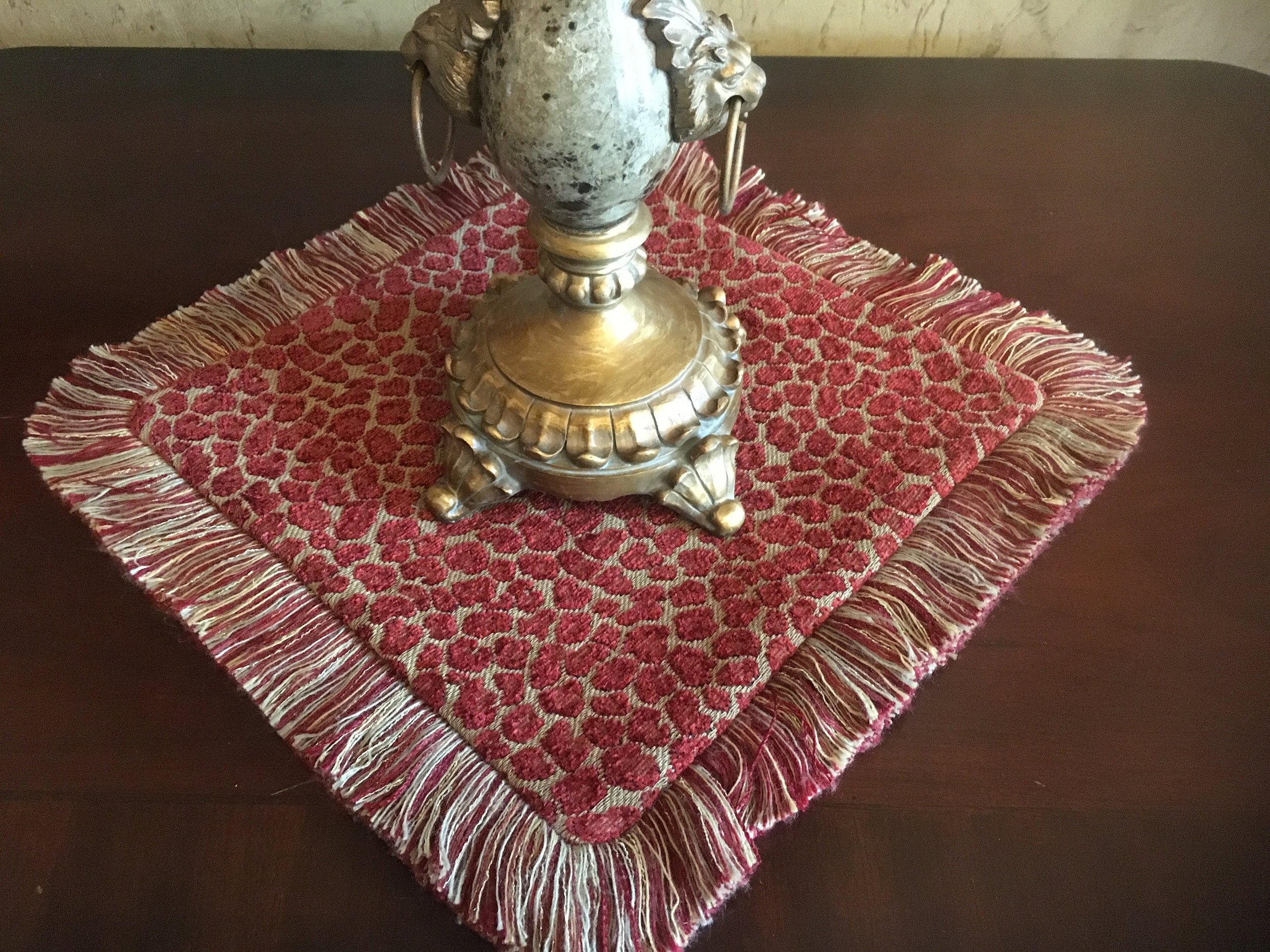 https://i.etsystatic.com/6128167/r/il/33162f/2521076681/il_fullxfull.2521076681_f9xy.jpg
