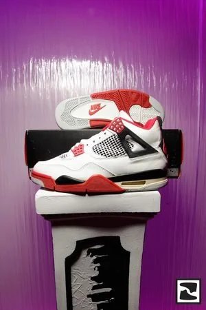 oh art agency sneaker museum 1.6.jpeg