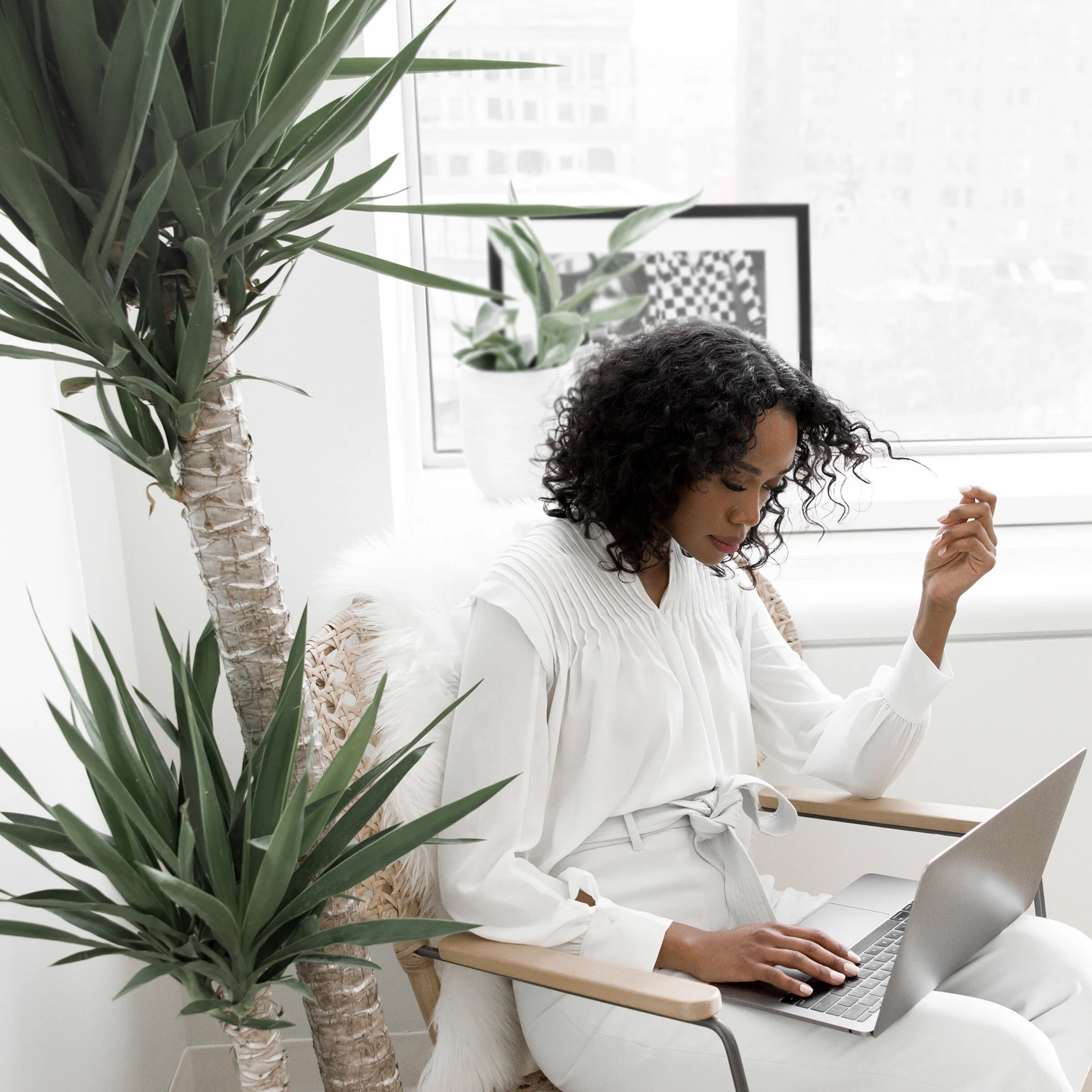 Why a Virtual Assistant is Still Crucial in the Midst of Hardship