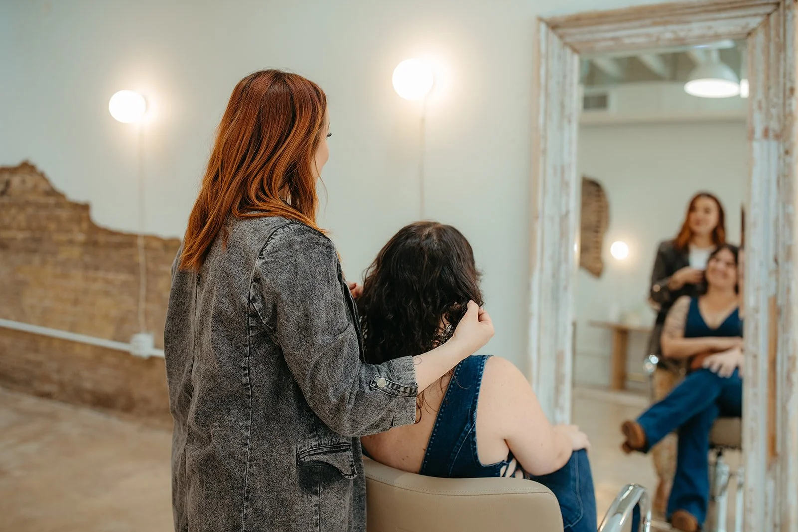Branding-Hairstylist-Austin-Texas-Robyn-Dawn-Photos-110_websize (1).jpg