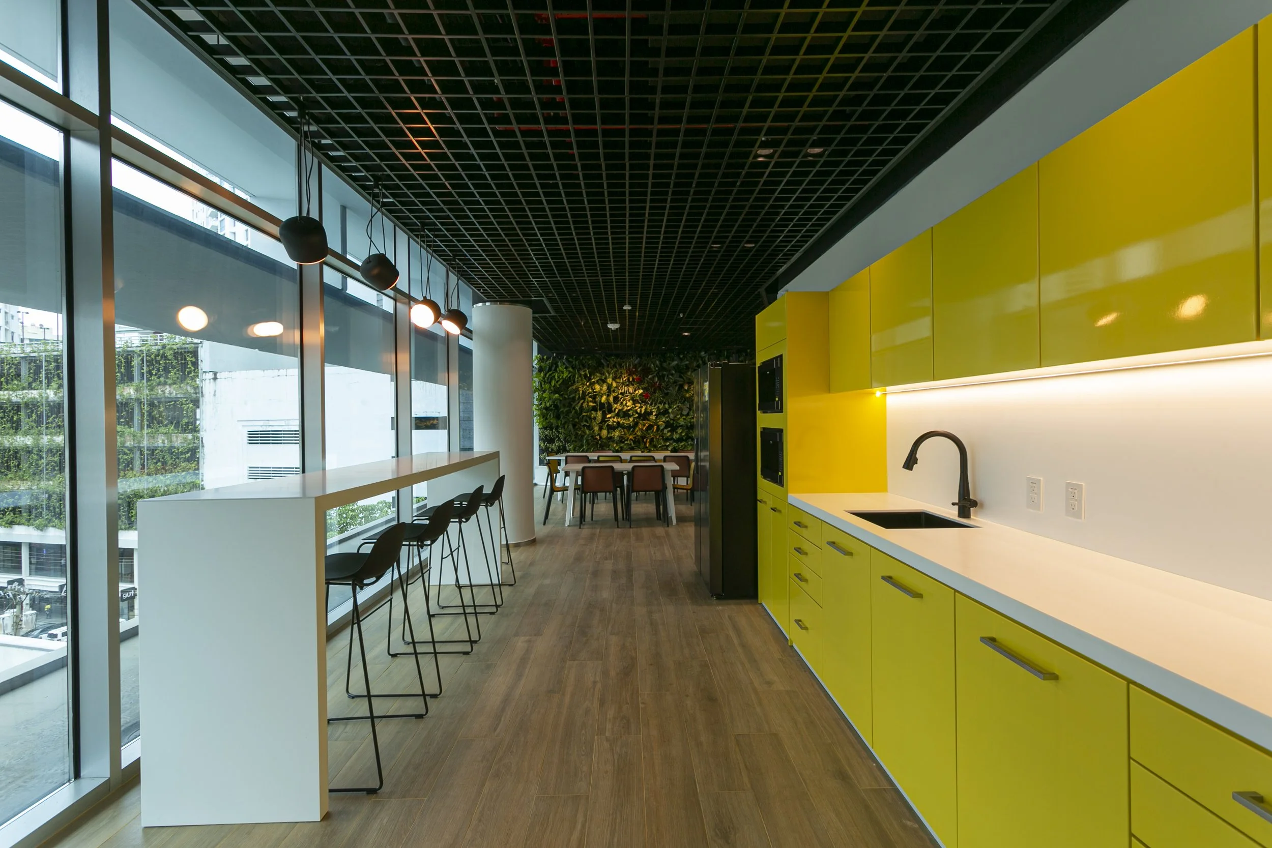 Interior de oficinas ENEL