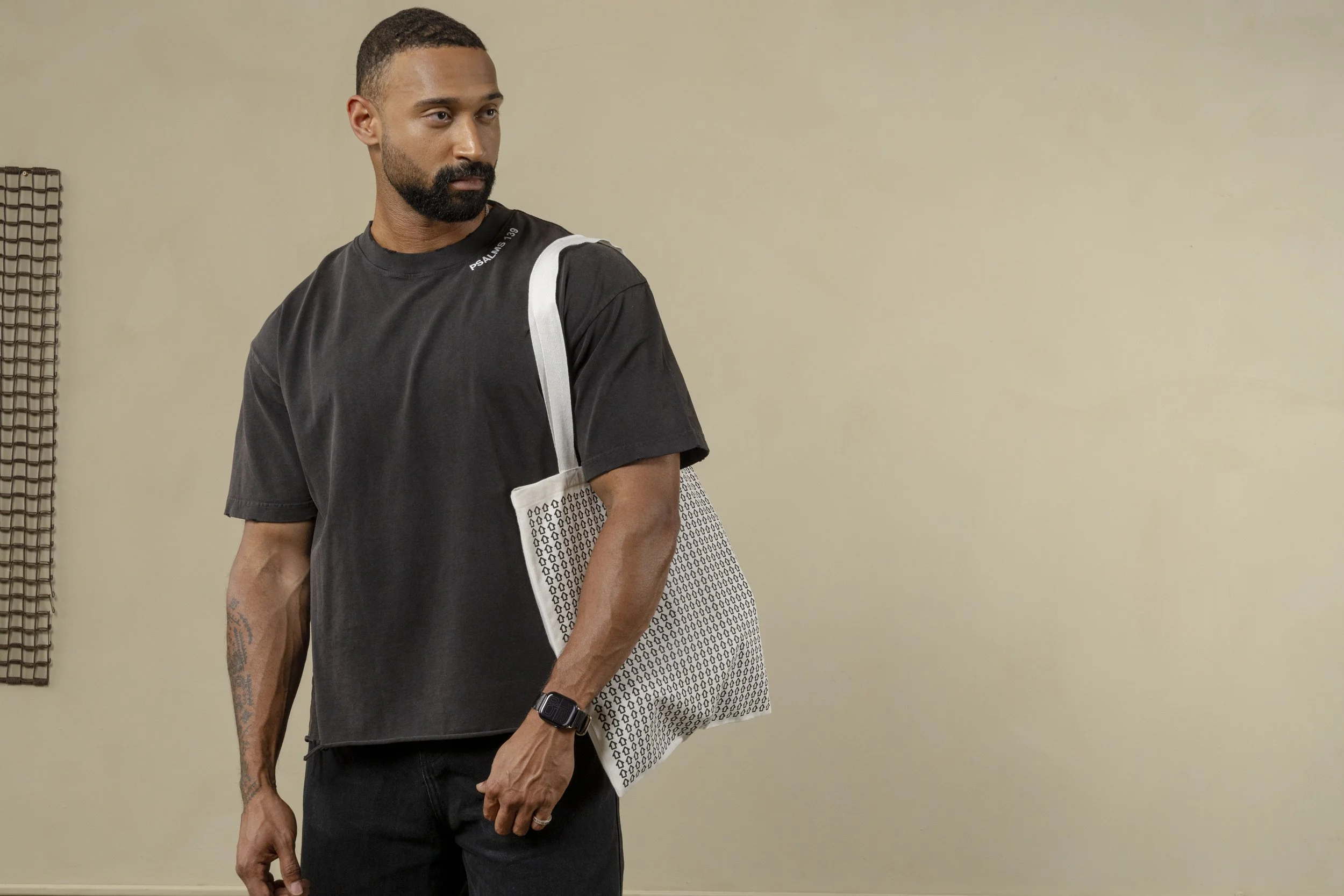 03HouseShop 2.JPG