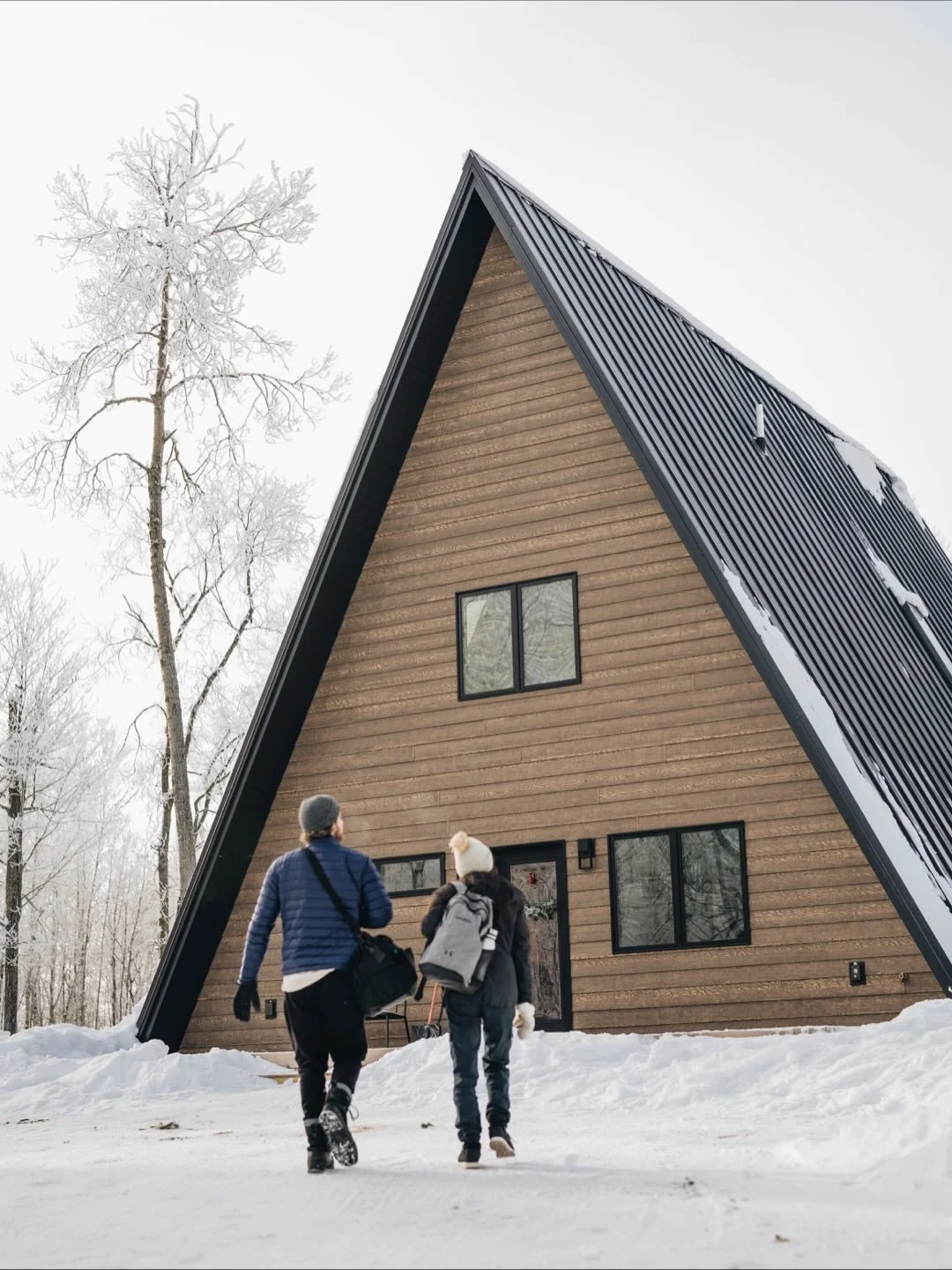 Dreaming of a snowy cabin stay ❄️🤍

Winter is open at Northwoods! The A-Frame, Tiny Cabin Nord and Tiny Cabin Wald are all three available for stays during the cozy months. 

📷 @erikengstromphoto 

#wintermn #mnwinter #mncabin #mncabinlife #explore
