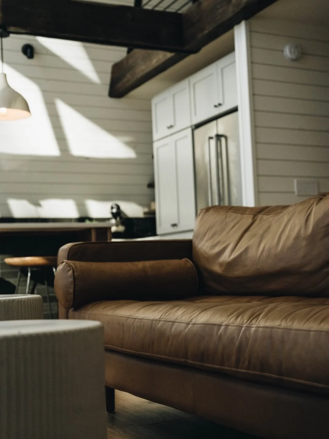 Winter makes the best shadow lines 🖤

#aframe #mnaframe #mncabin #cabinmn #mntravel 

📷 @erikengstromphoto
