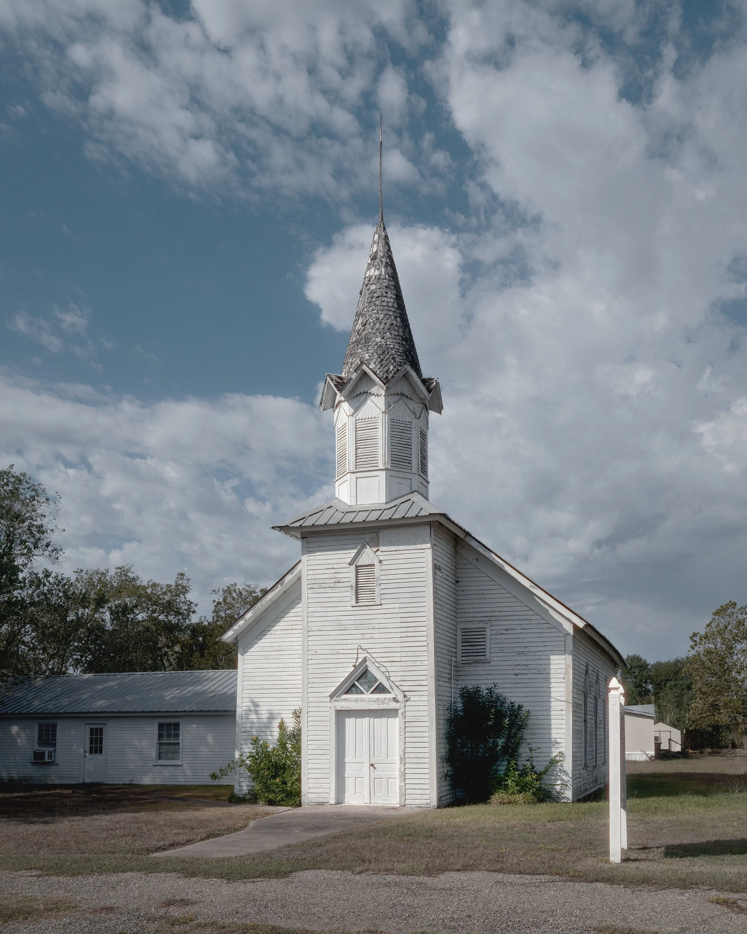 Primera Iglesia Bautista - Rock Island, Texas
