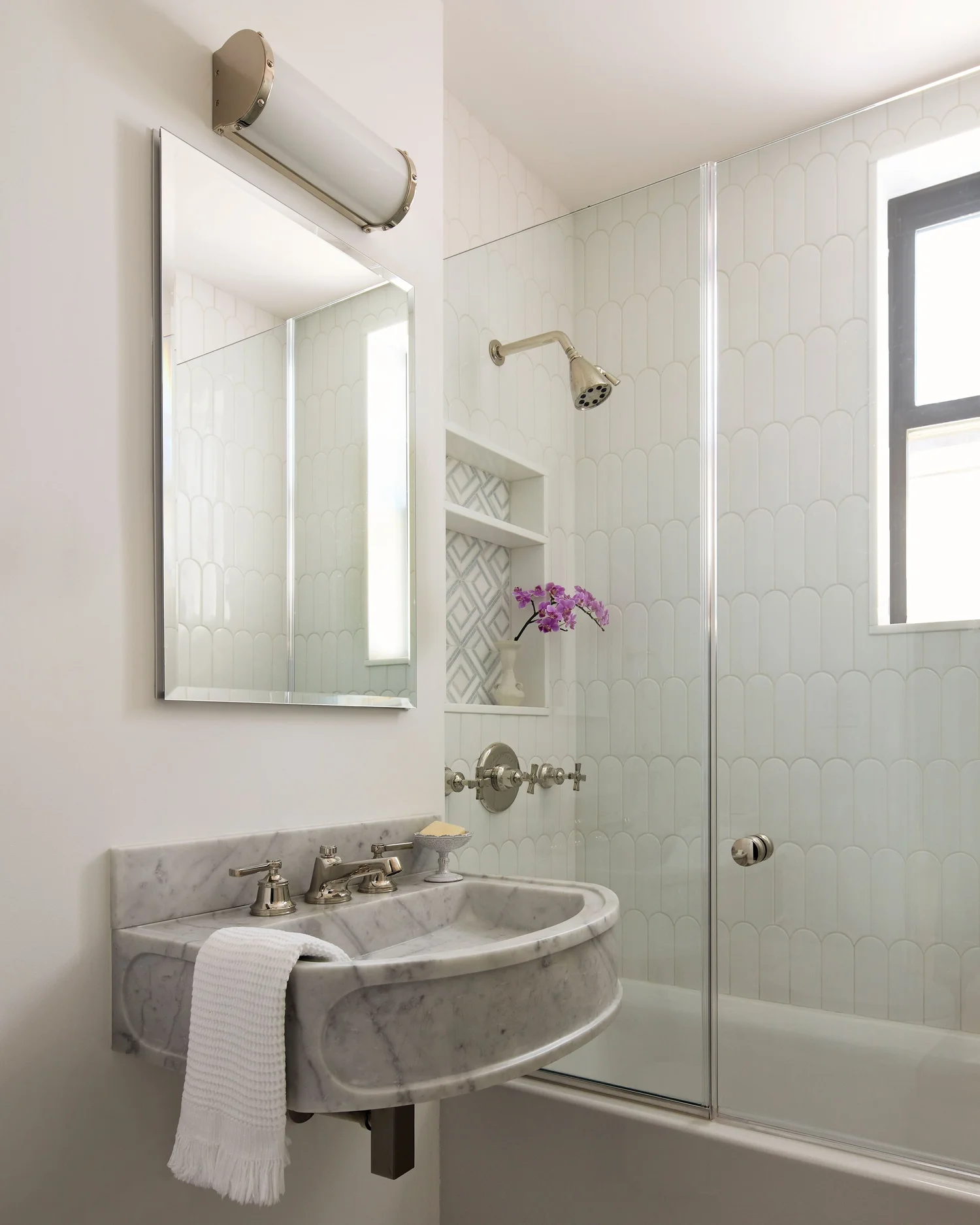 Design Ideas for Making a Small Bathroom Feel Elegant and Refined ...