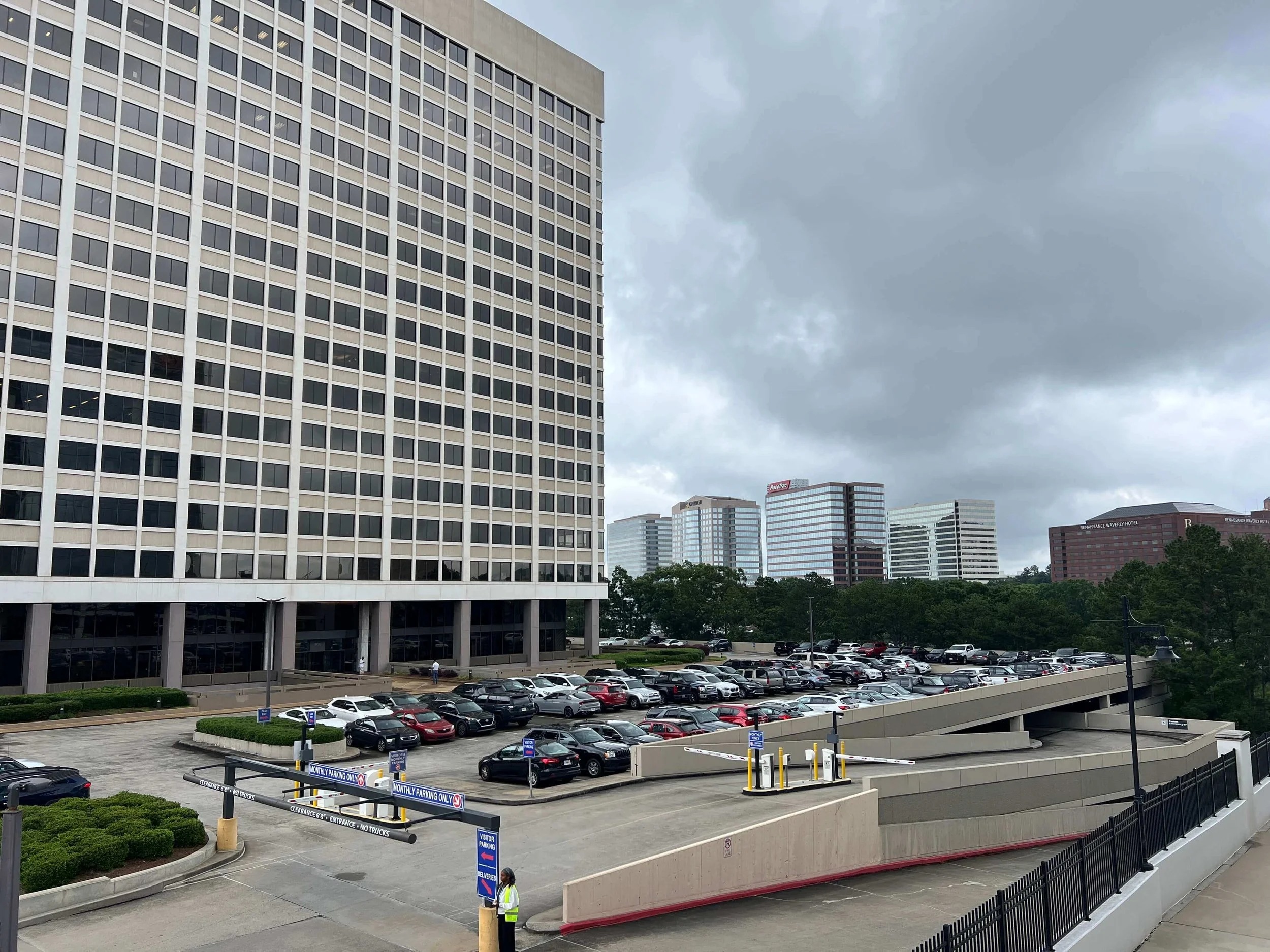 Office Space Near the Battery