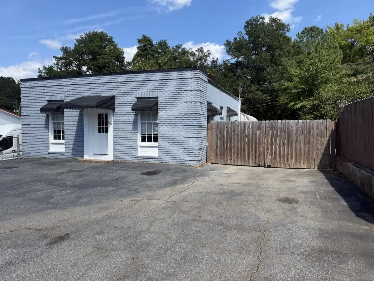 For Lease - Industrial/ Flex - Marietta
$3,000/mo
