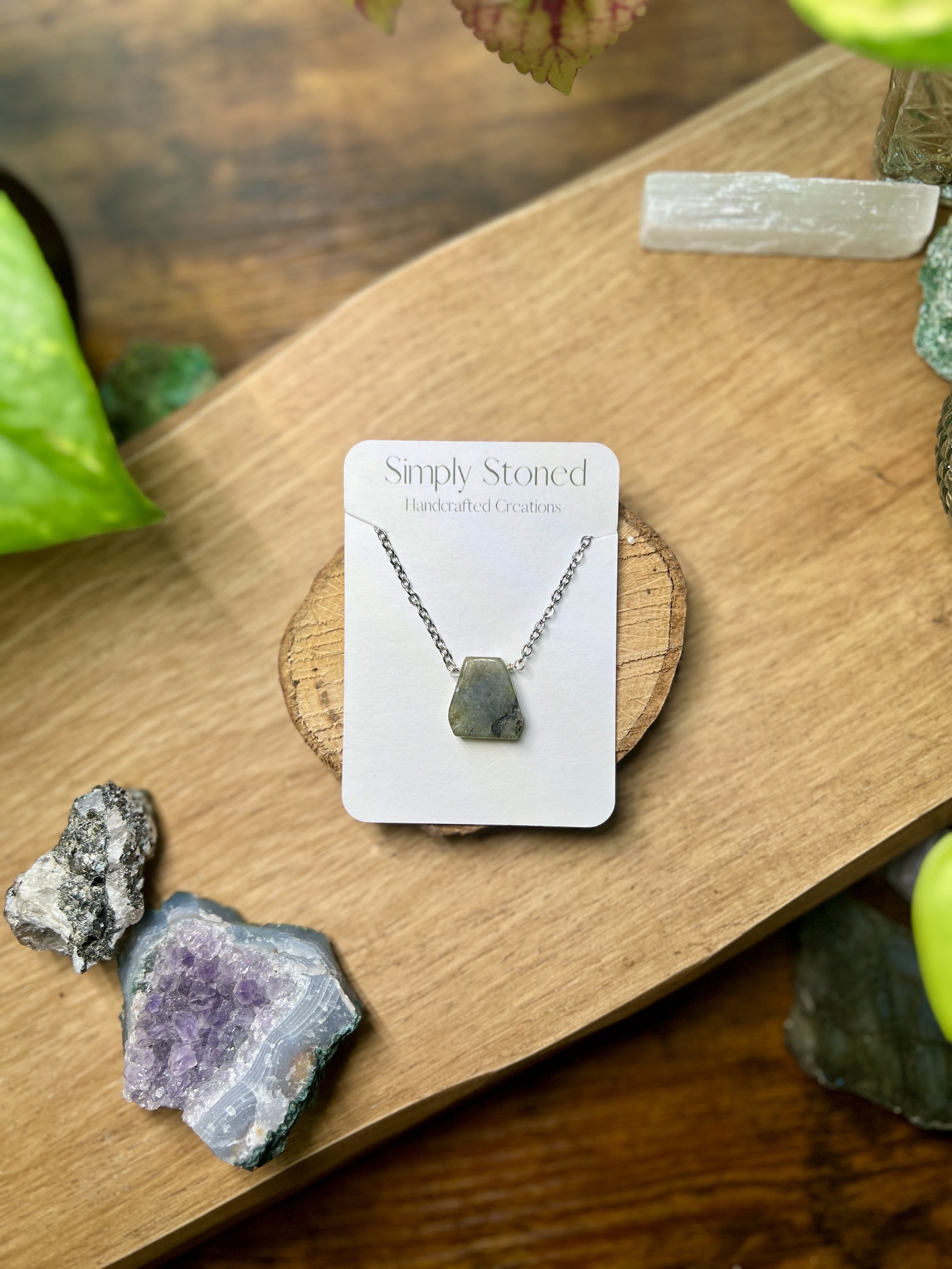 Silver Labradorite Gemstone Necklace