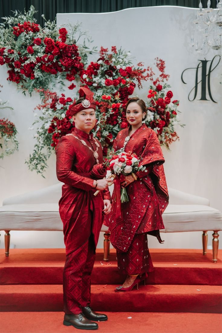 Brocade Couple (4).jpeg