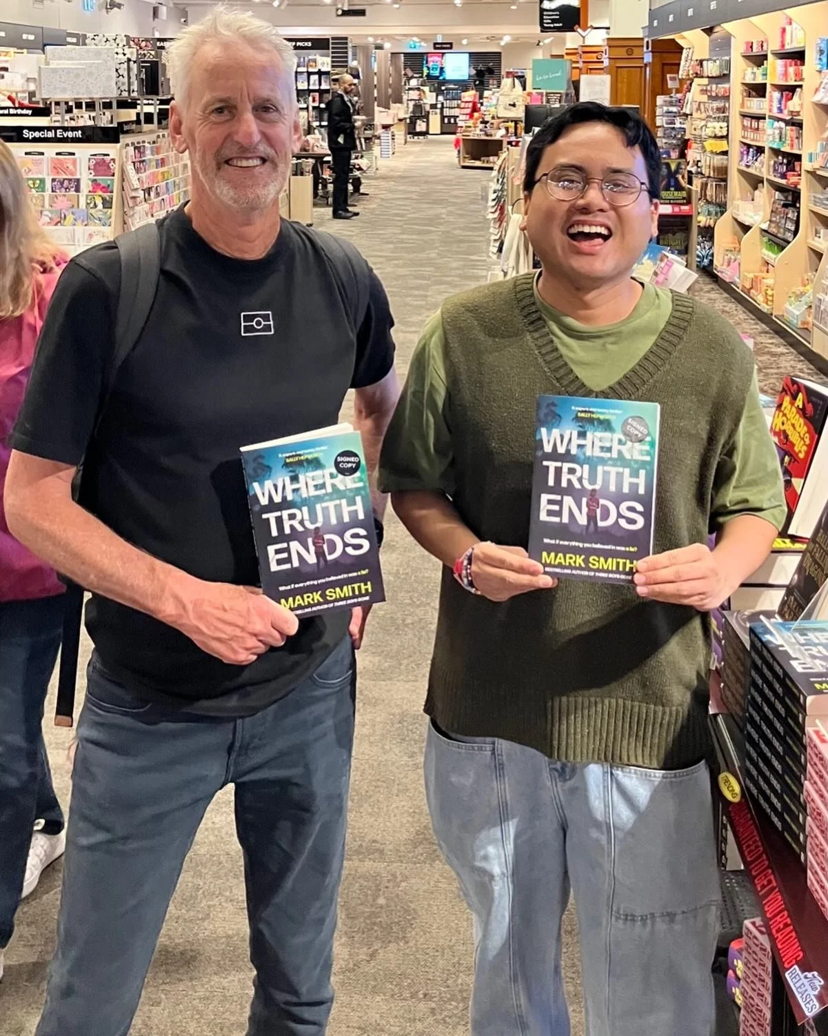 The people you bump into on the publicity trail! Great to see @joshhortinelawriter (fellow @thepilkingtonagency peep) in Sydney this morning. Watch out for his release Hate You To Love You in September