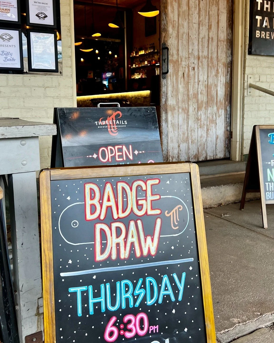 Badge draw hits new heights 💰🤑 Take home a cheeky $1200 cash this Thursday, a case of Three Tails&rsquo; beer or one of our iconic Hawaiian shirts at our badge draw from 6.30pm. Bring your badge or grab one from the bar on the night. PS happy hour 