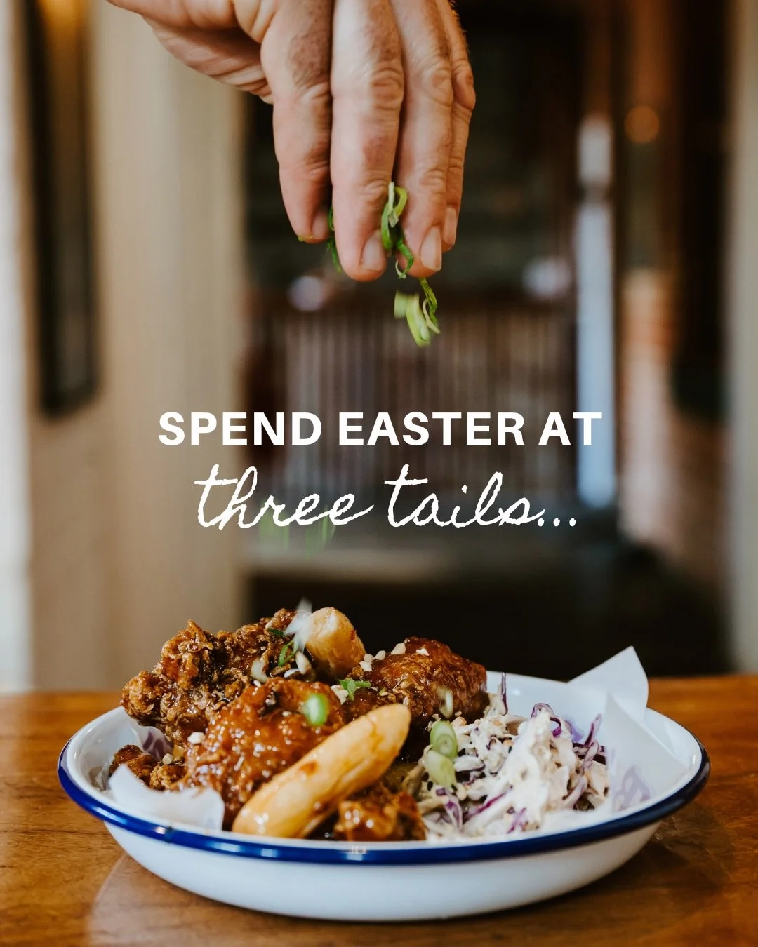 Spend the Easter long weekend with Three Tails, featuring&hellip;
 
🍕 Delicious pizzas, Korean fried chicken, burgers &amp; more from @billyboils_mudgee - not to mention a sneaky smoked meat offering 😉
 
🎶 Amazing live tunes with Anna Weatherup al