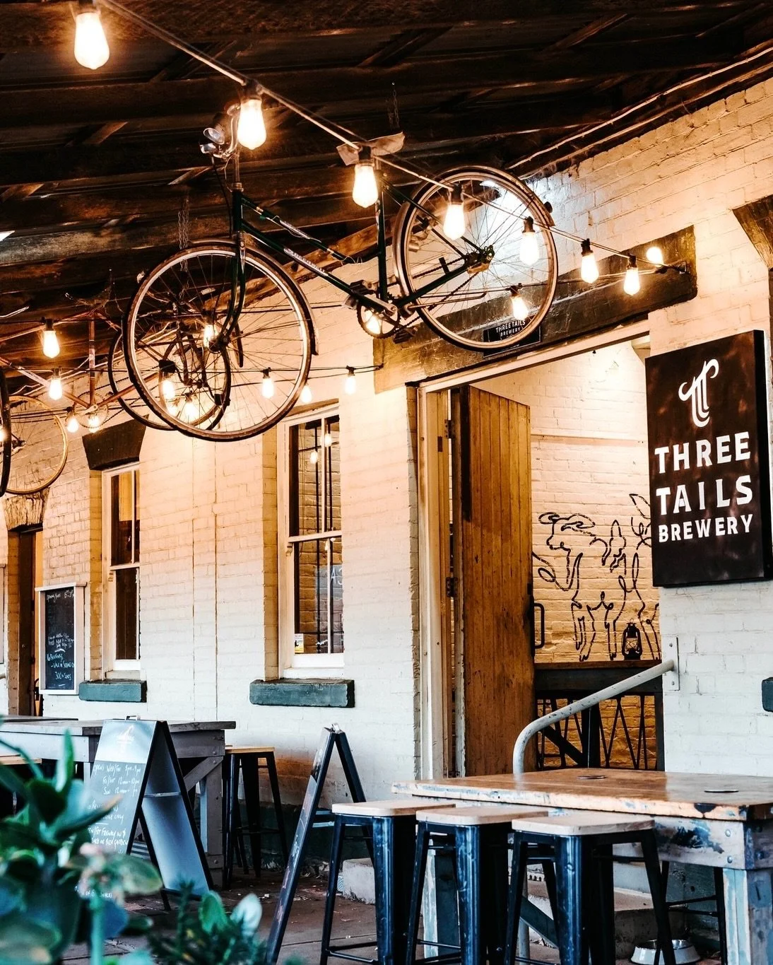 Mudgee Classic is back this weekend &amp; we&rsquo;ve got the beer taps ready &amp; the kitchen firing on all cylinders 🚴🍻 Drop in for a bev when you arrive in Mudgee tonight or unwind after hitting the pavement across the weekend 🙌 No bookings ne