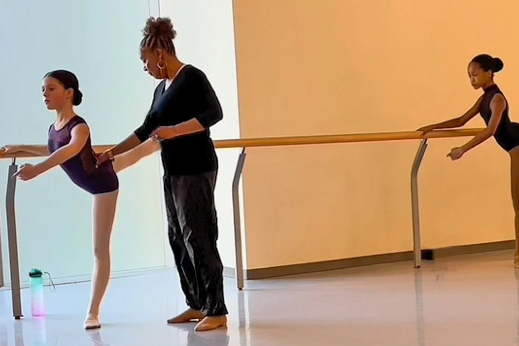 Lauri_Teaching Ballet_6+_ed.jpg